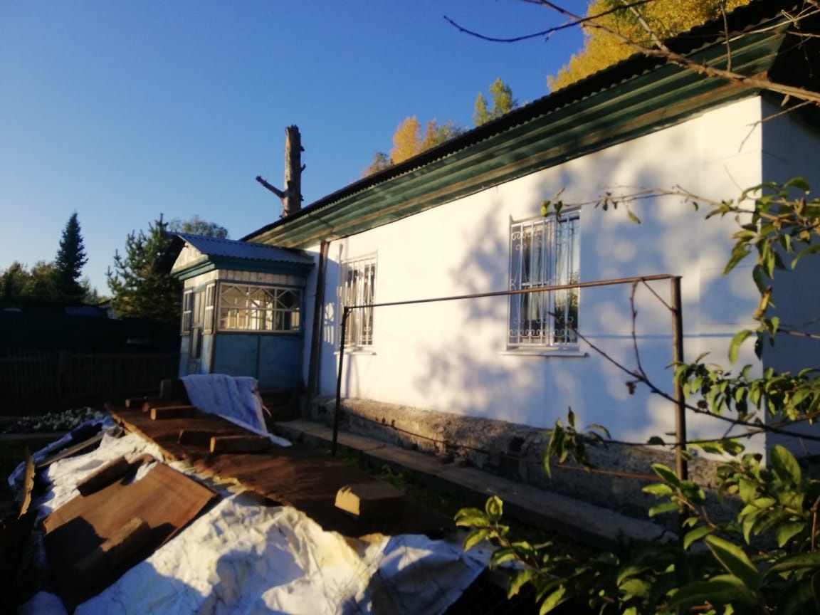 Продам частный дом в п. Белоусовка