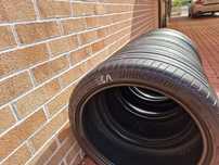 235/40/19, комплект Bridgestone 2 шт, Goodyear 2шт.