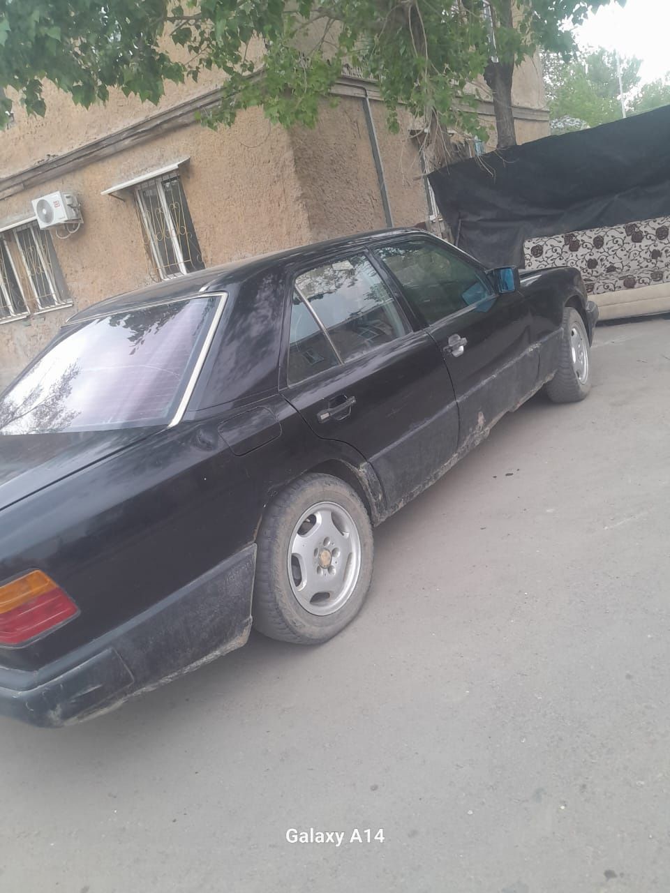 Продам Мерседес  124w