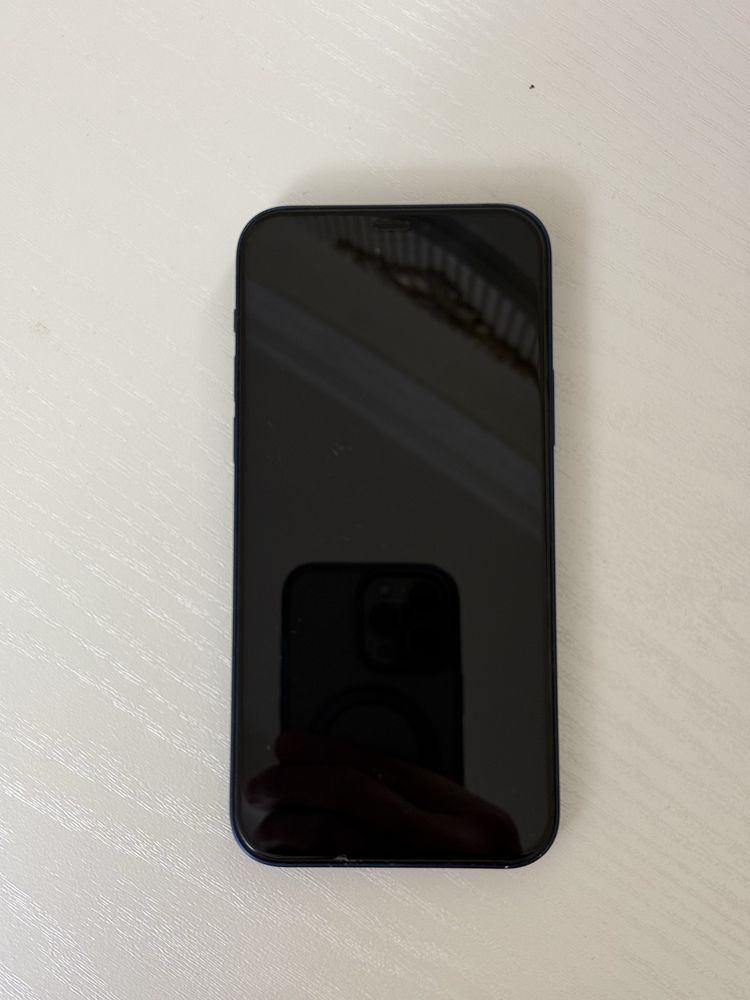 iphone 12 128 gb синего цвета в отличном состоянии