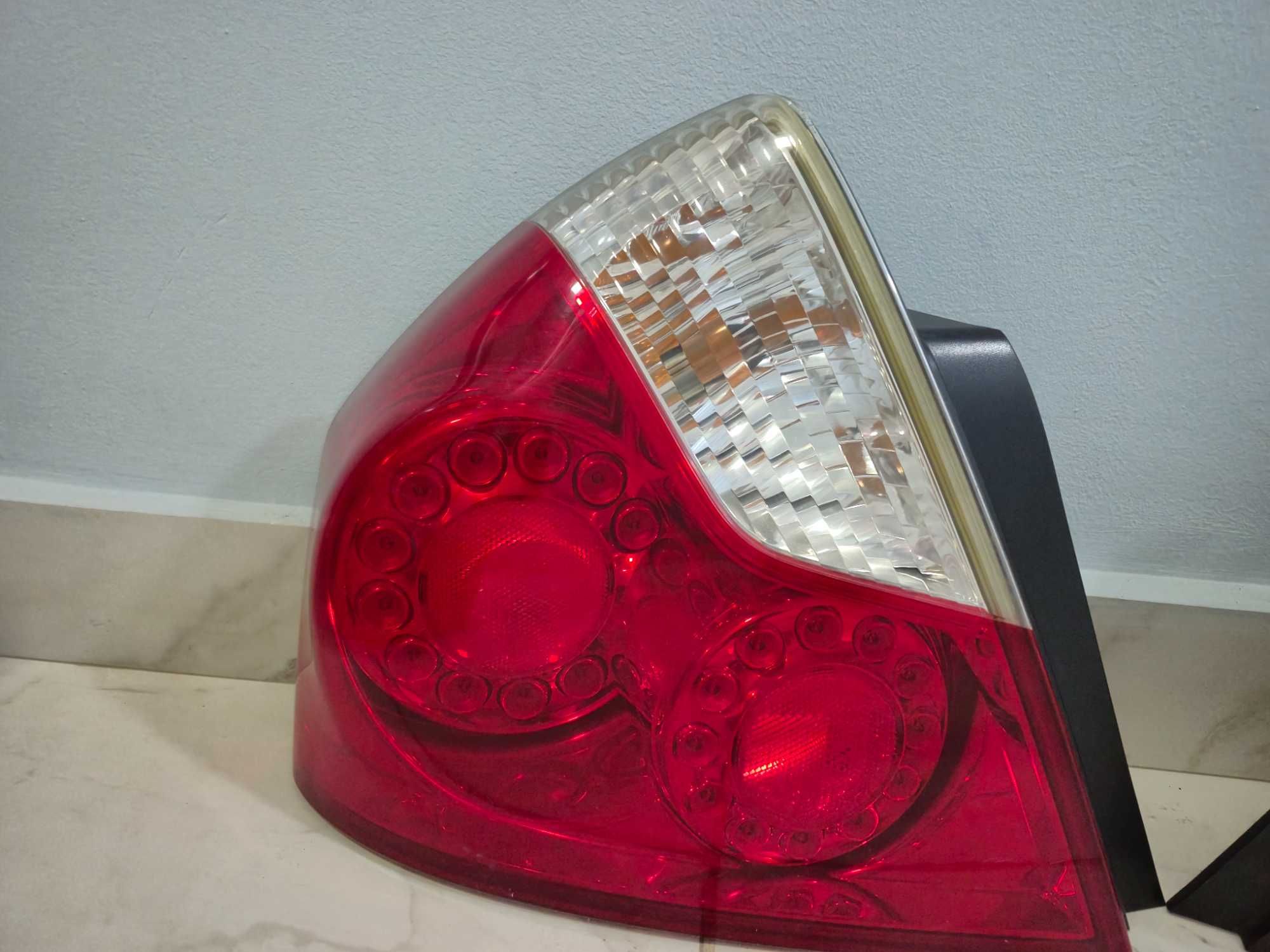 Фонари задние nissan fuga Y50, infiniti m35