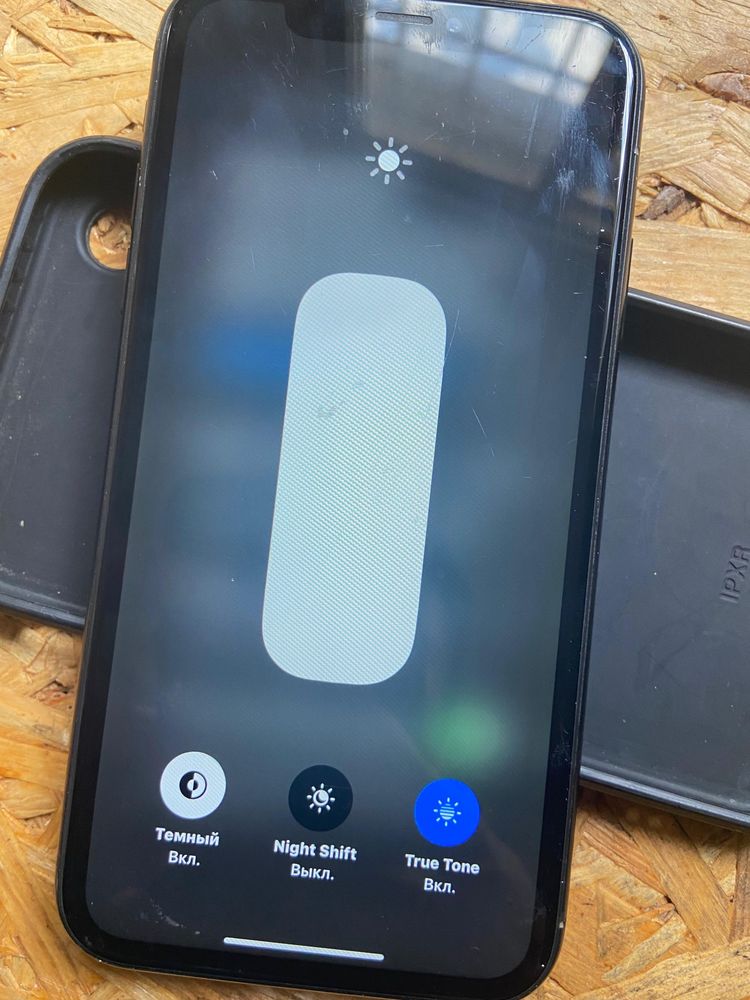 Iphone xr с хорошом состаяние