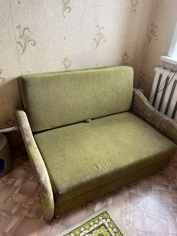 Продам мини диван