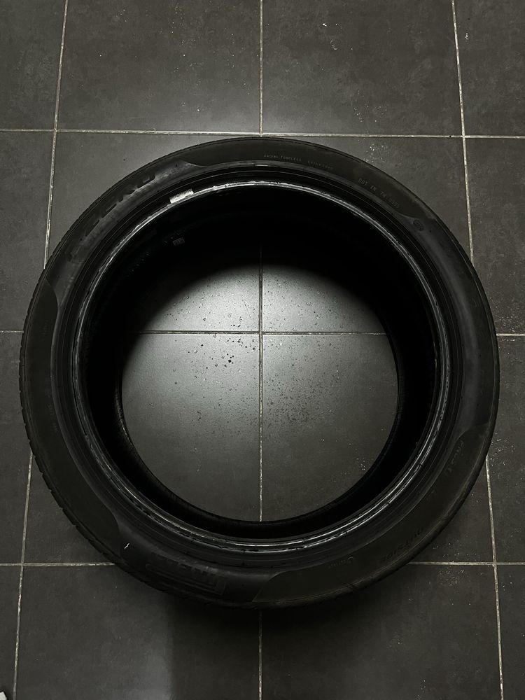 Комплект летней резины Pirelli P-Zero 275/40 R22