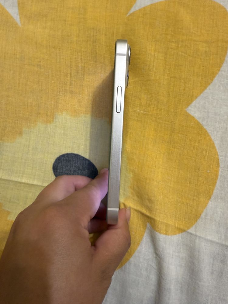 Продам iphone 13 mini