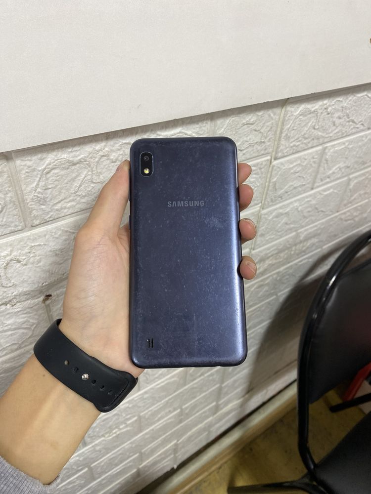 Продам Самсунг А 10 32gb
