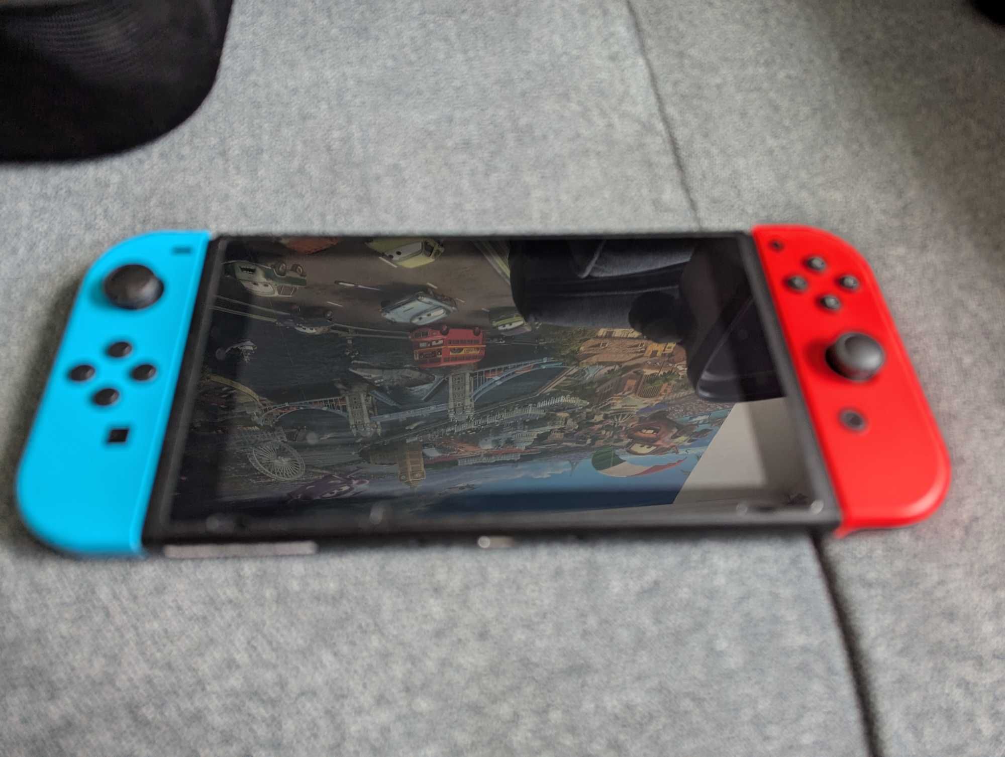 Nintendo Switch с сумками