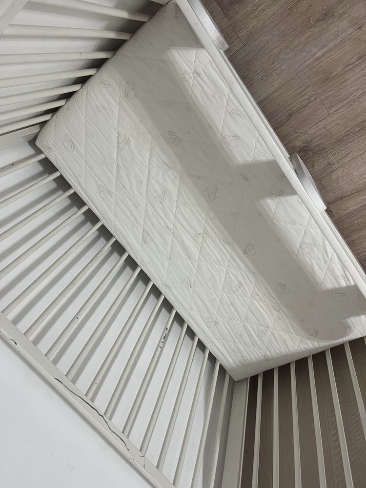 Продам детскую кроватку Ikea Gulliver
