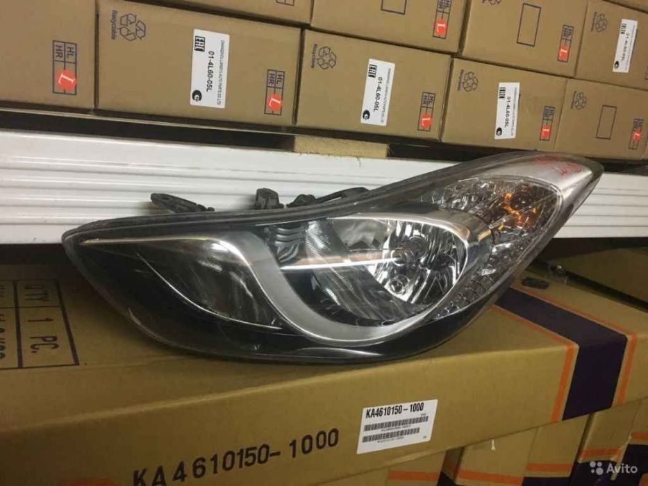 Фара HYUNDAI ELANTRA V 10-14 в наличии новые фары