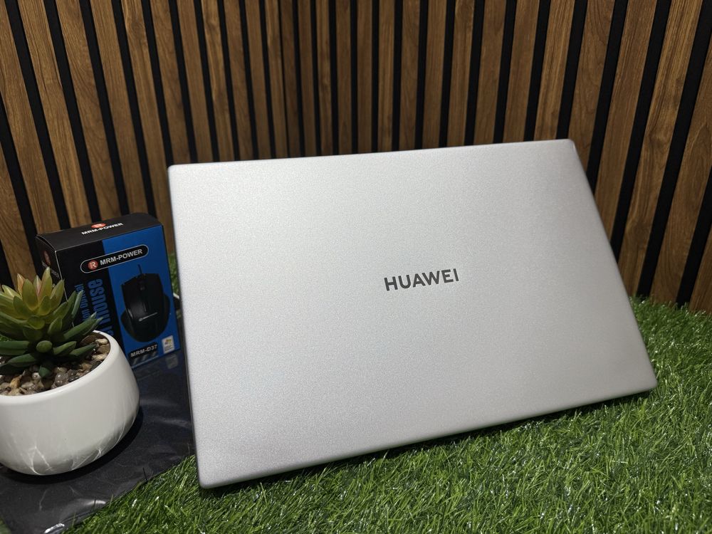 Мощный Ноутбук Huawei MateBook D15 Core i5-1135G7/Iris Xe/Ram8/SSD512/