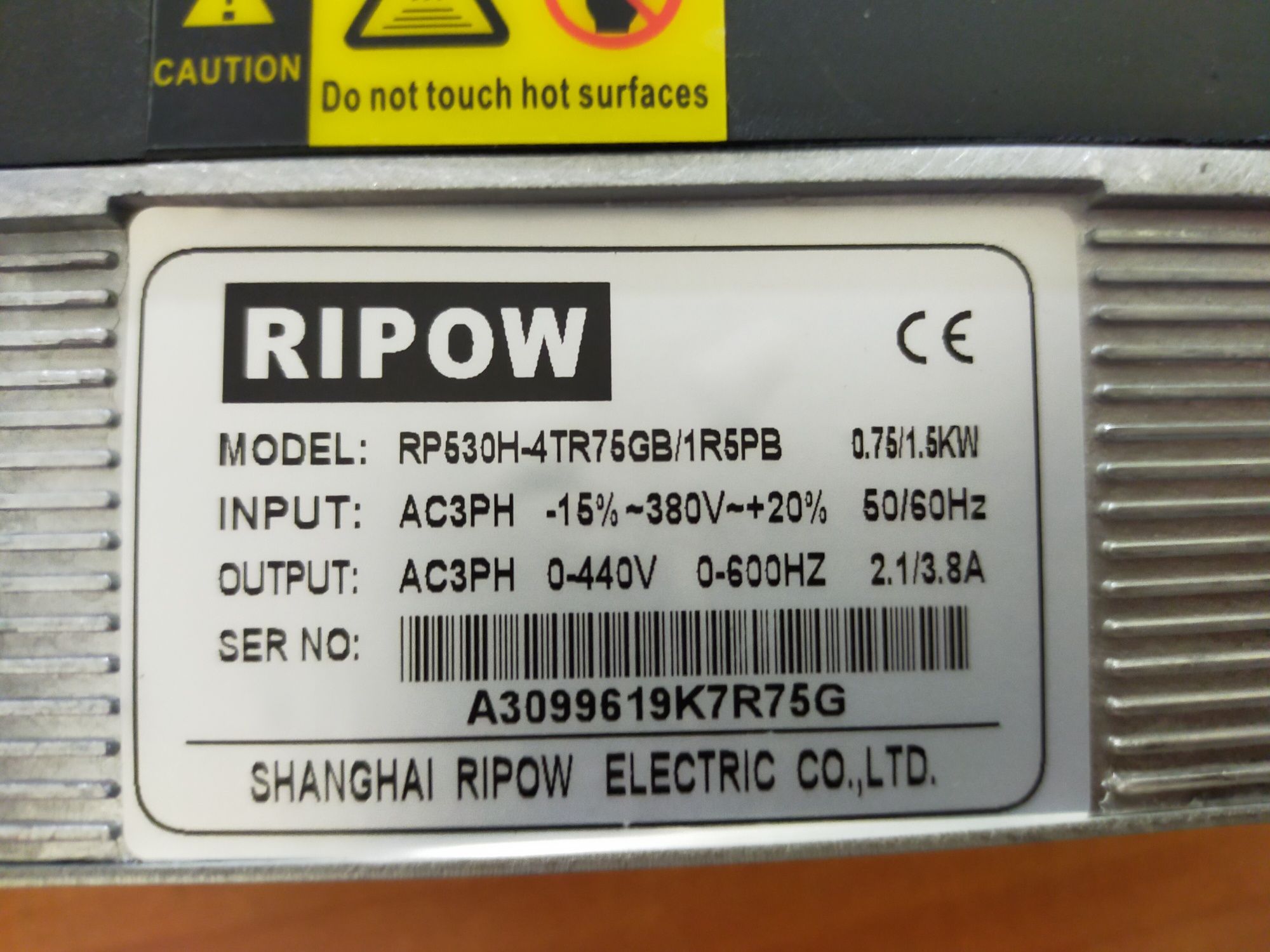 Частотный преобразователь RIROW  0.75/1.5KW