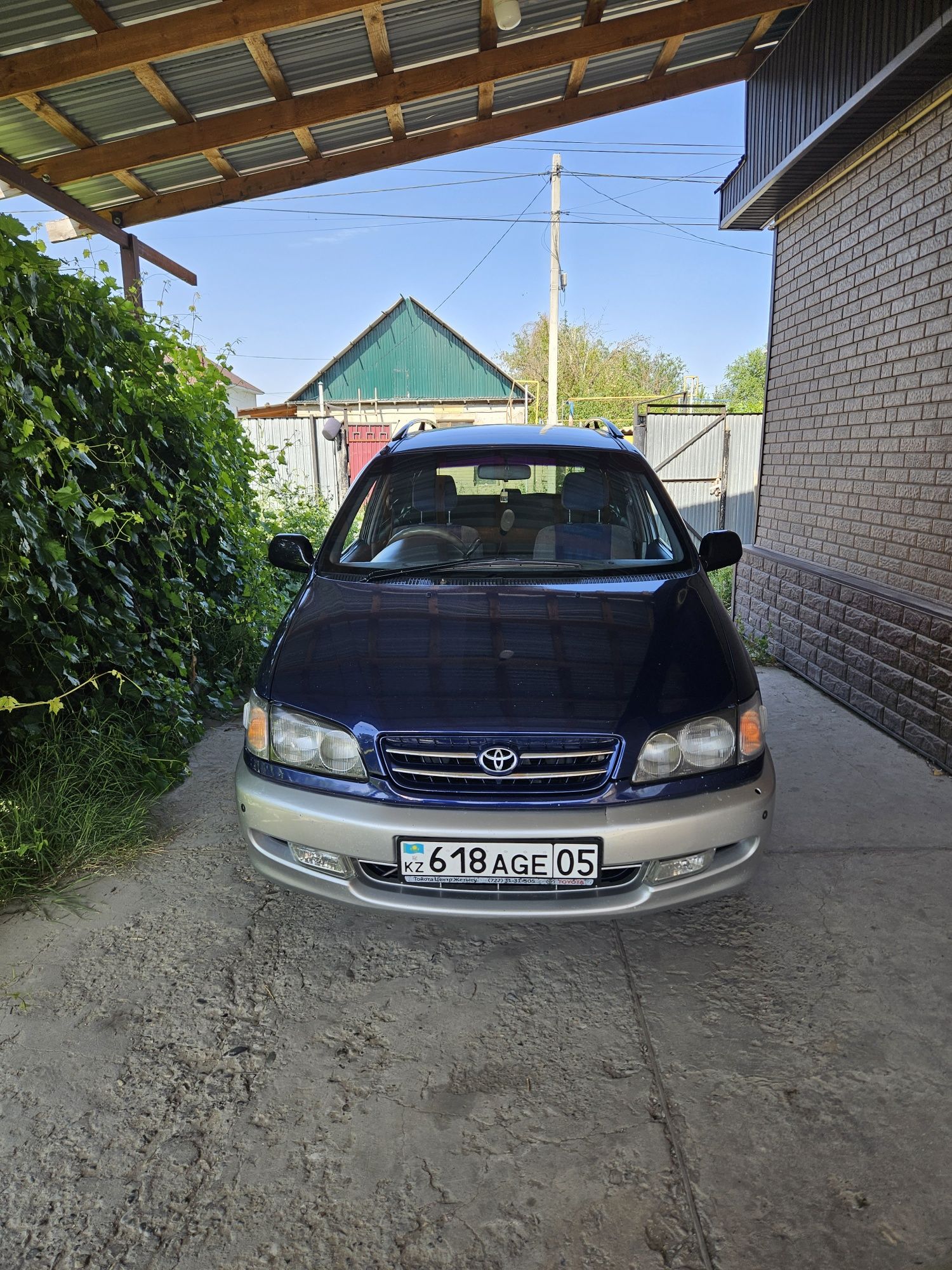 Тайота Ипсум продам