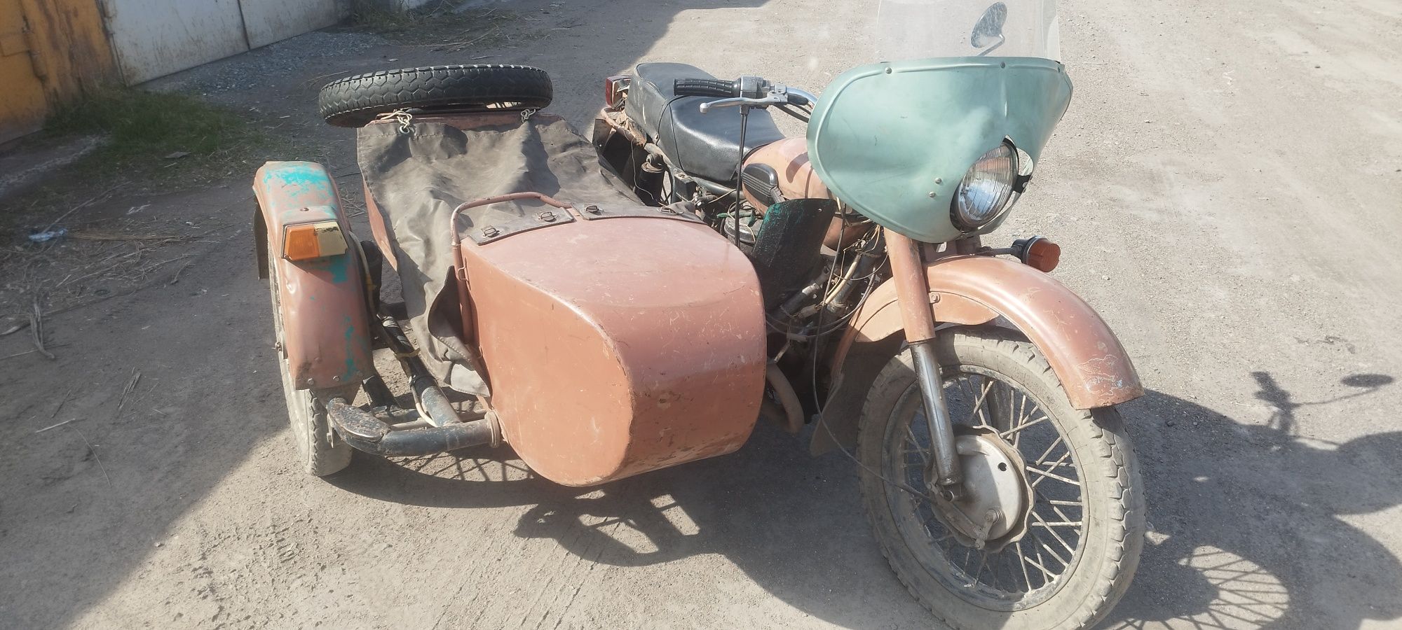 Продам мотоцикл Урал