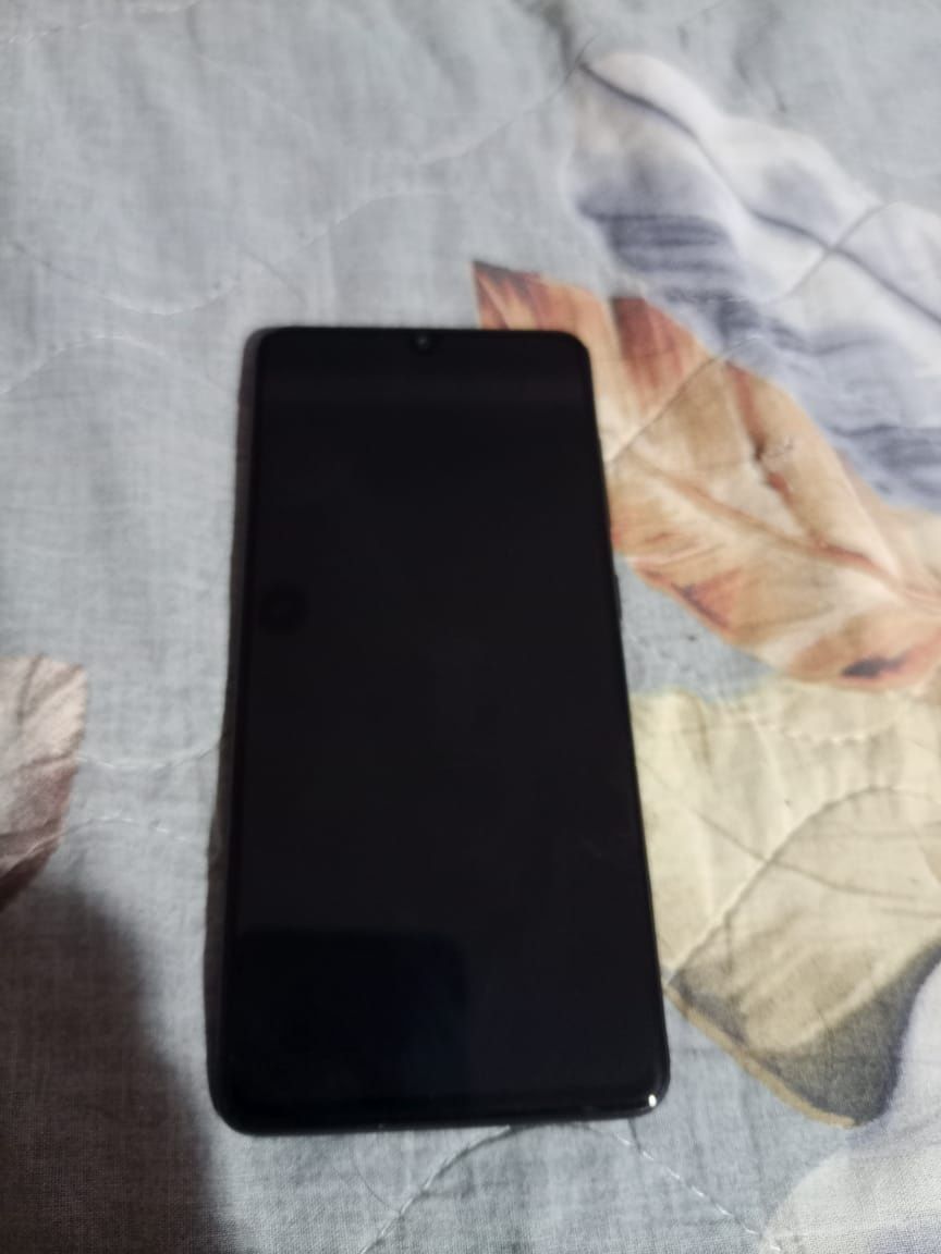 Продам телефон SAMSUNG A41