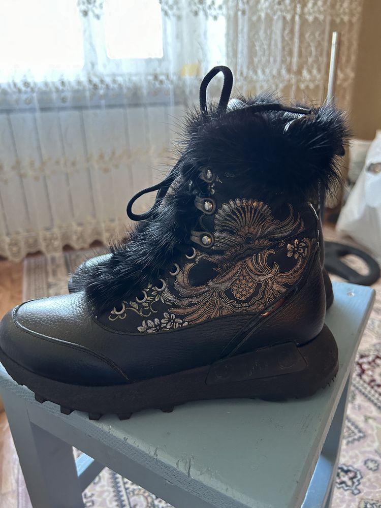 Сапоги женские