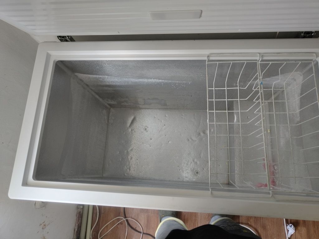 Морозильник Haier 300л