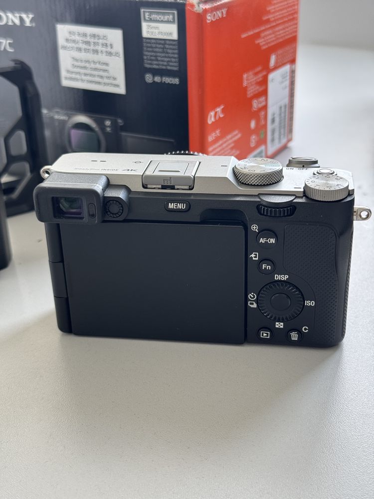 Камера Sony a7c (пробег-5700)