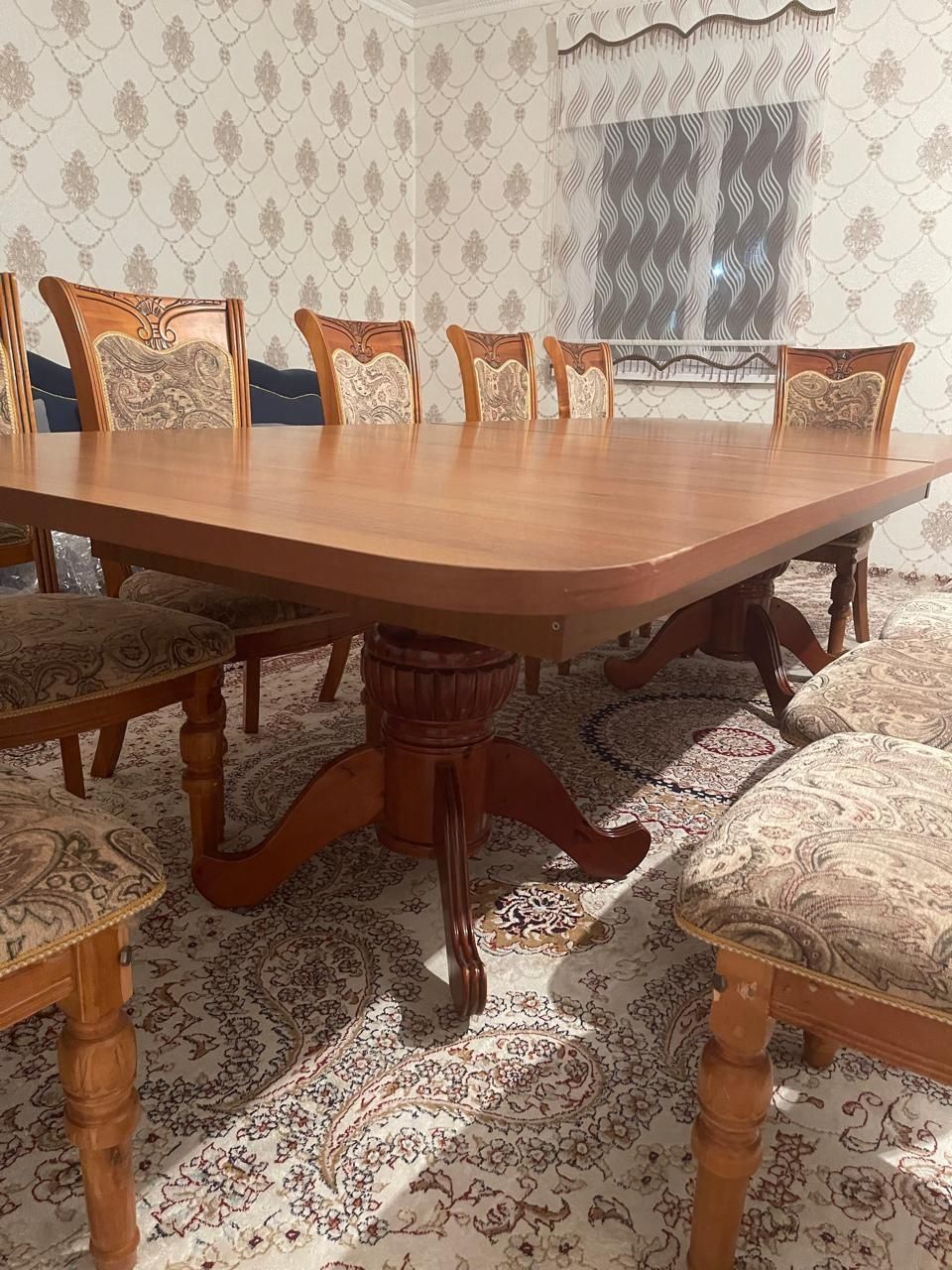 Продам стол хороши