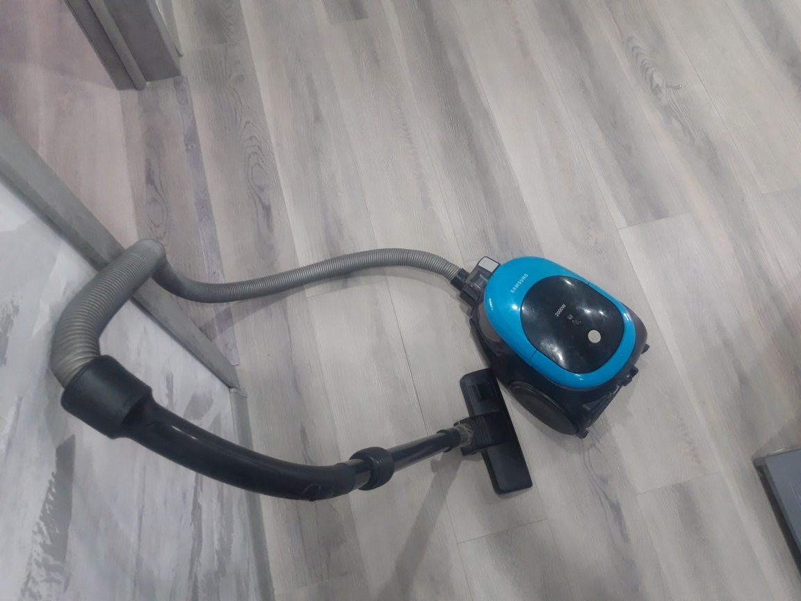 Продом НА запчасти полесос Самсунг