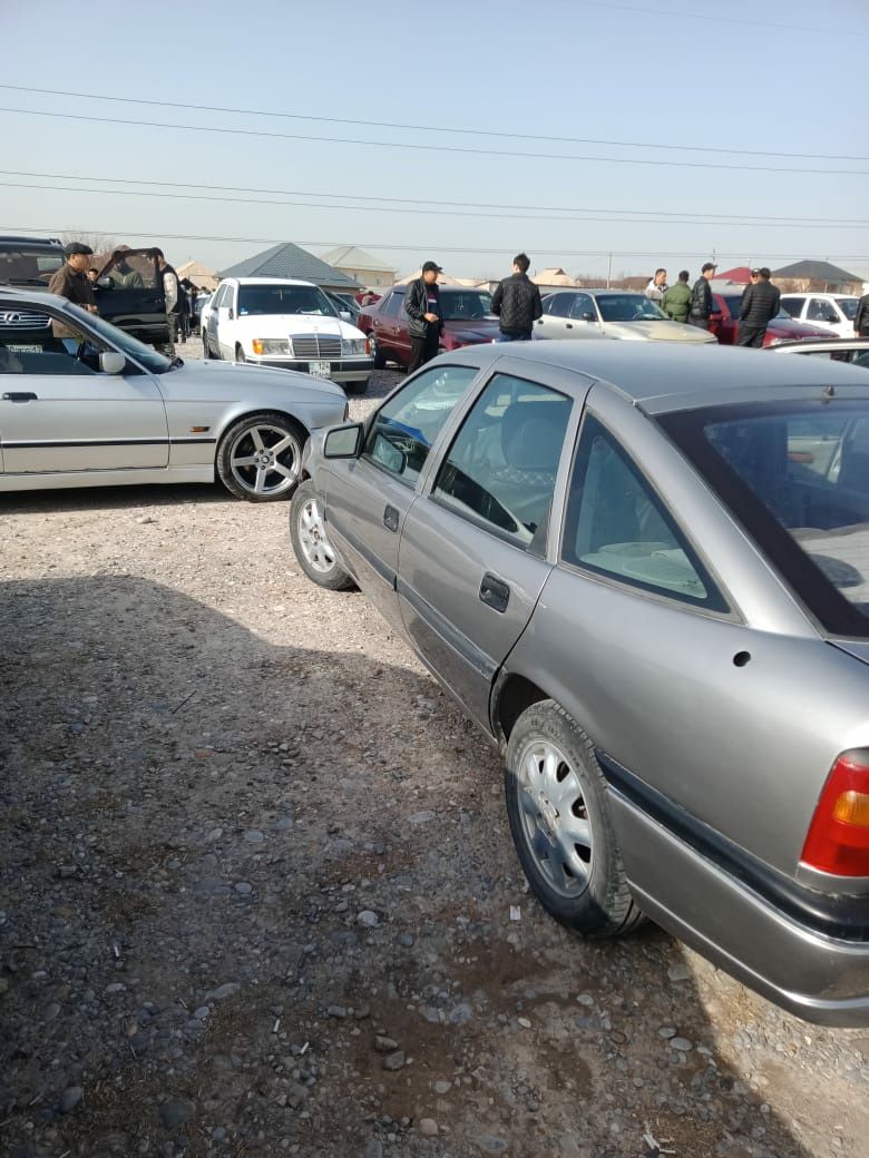 Opel Vectra 1992