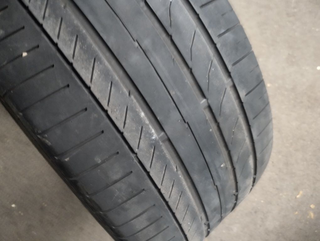 Продам одно колесо 245 40 R17