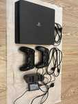 Плейстейшн 4 (PS4)