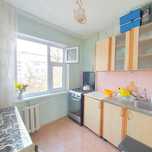 Продам 2х кв. по пр.Абая, этаж 3/5, "распашонка", квадратура 48м2!
