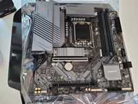 Gigabyte b660m + Core i5 12400f