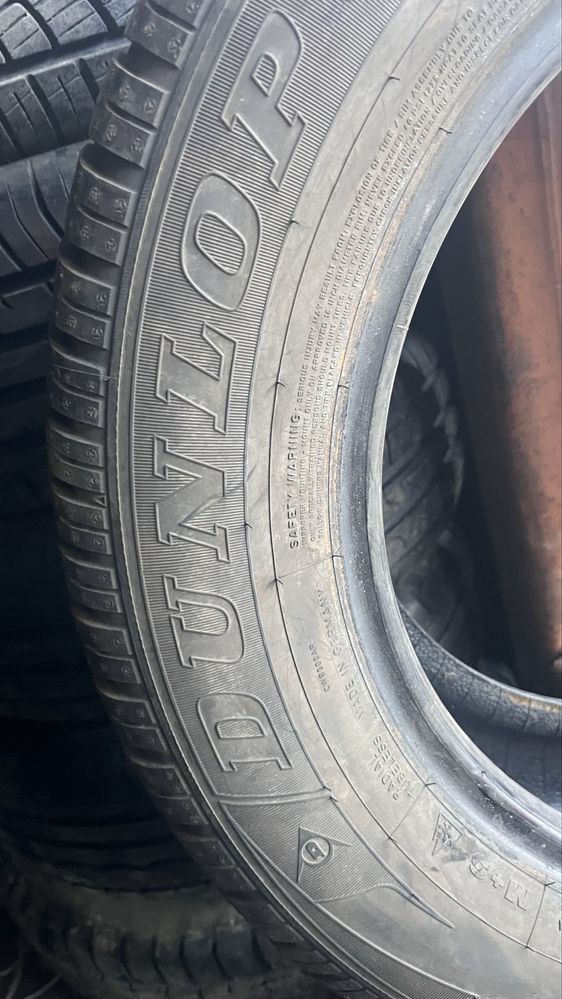 215/60 R16 Dunlop 1штук