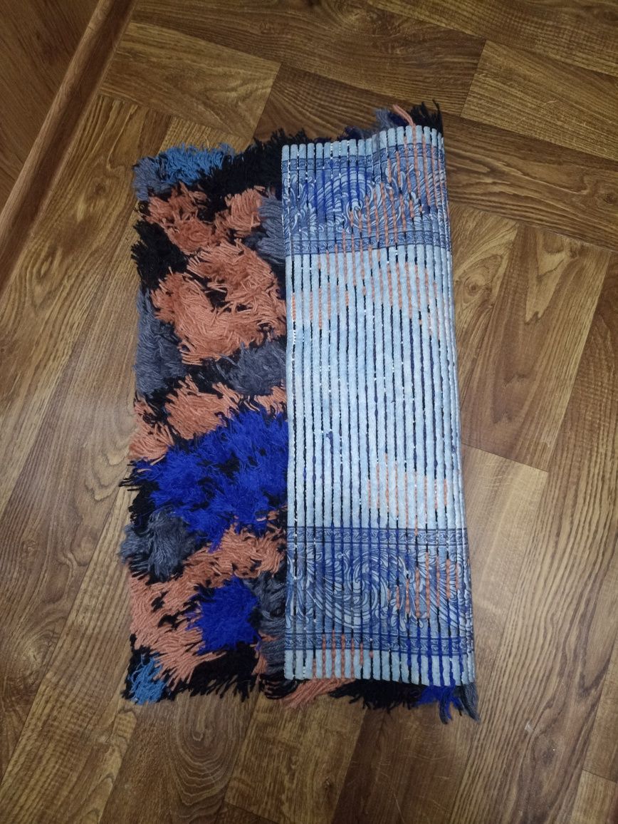 Коврик ручной работы