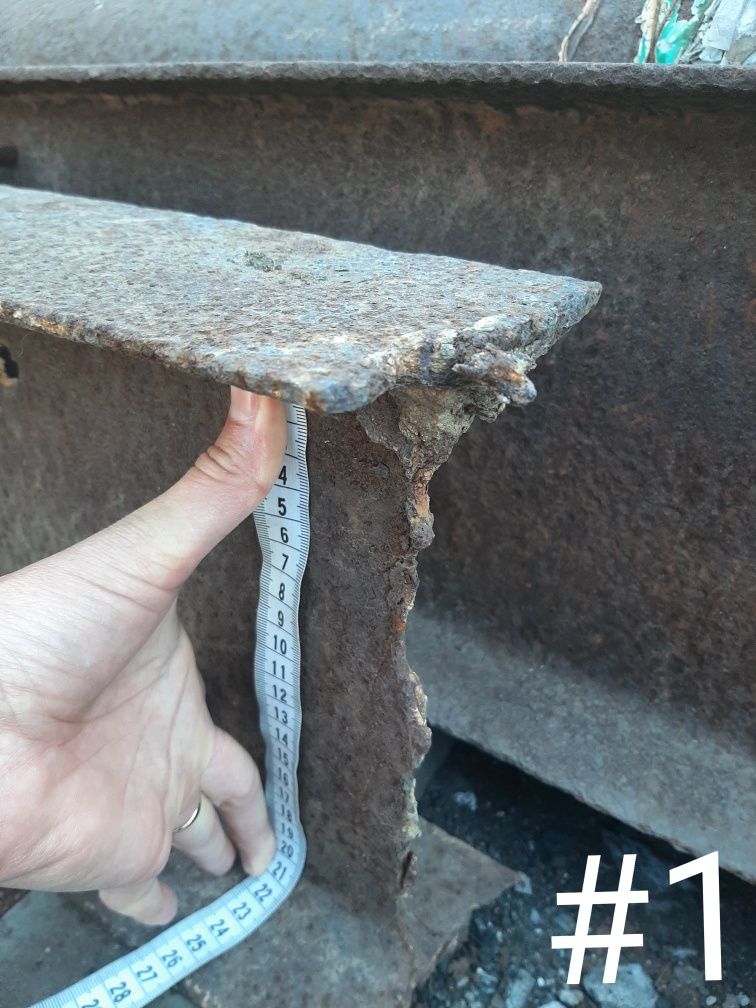Продаю двутавр две штуки