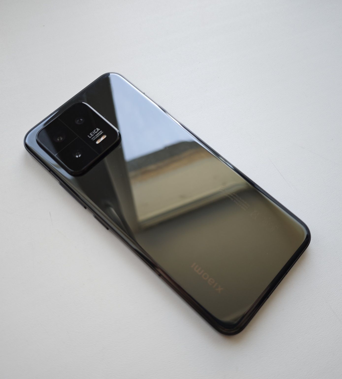 Компактный флагман Xiaomi 13