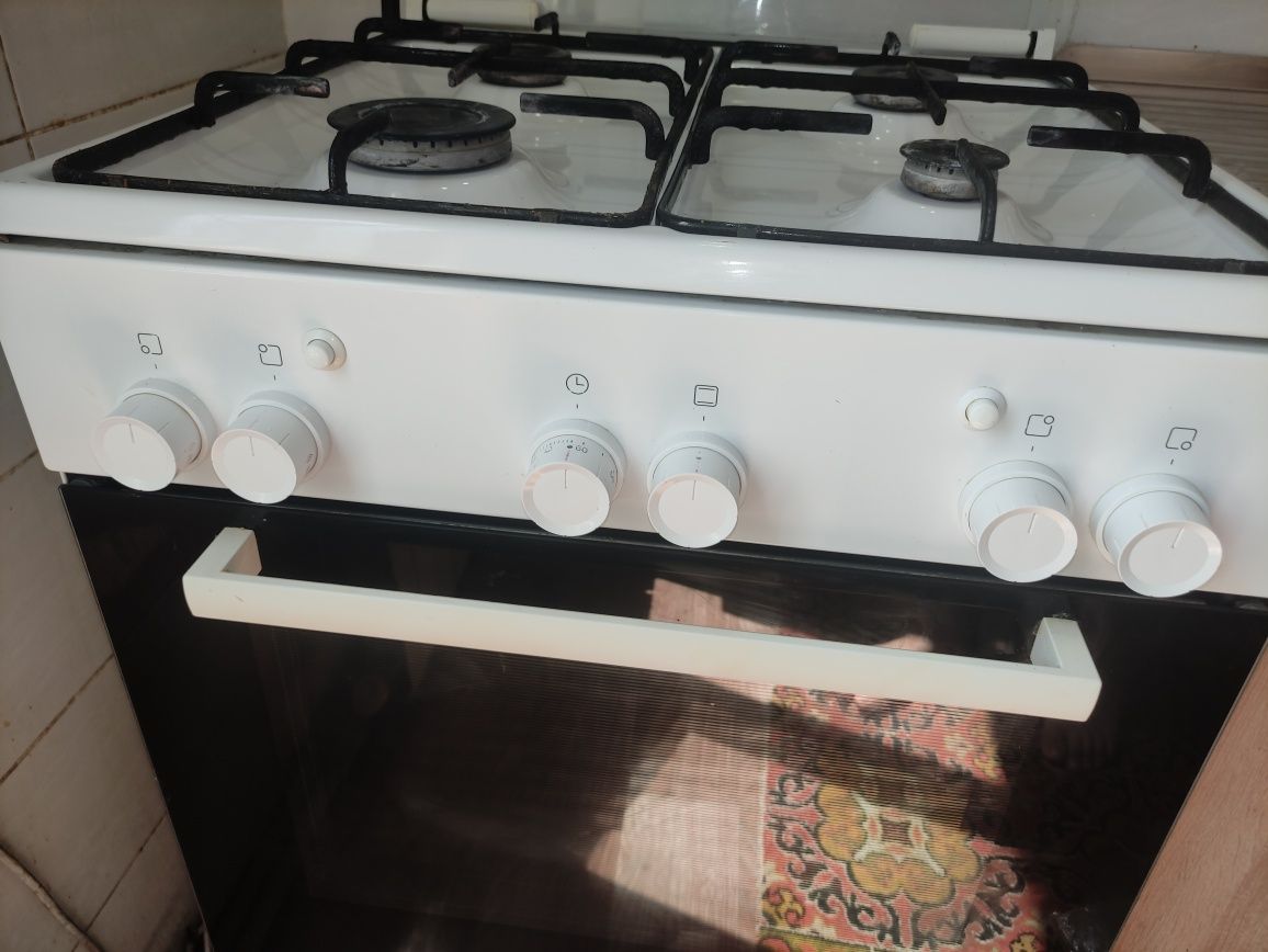 Продам Bosch газ плита