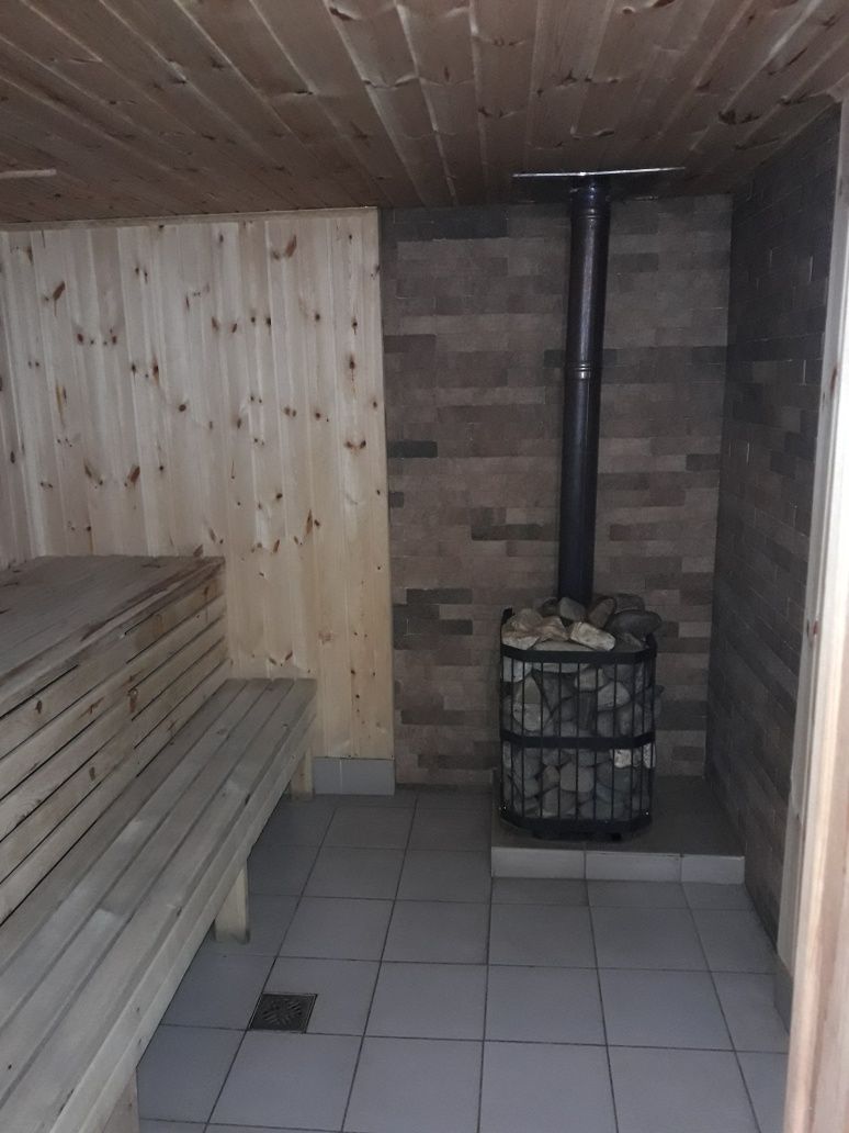 "Банный дворик" Семейная, уютная баня на дровах 4500 час. Баня с басс