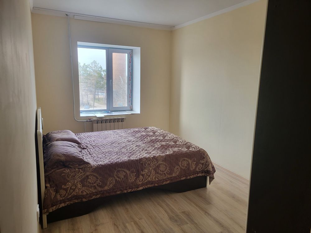 Продаю 4-комнатную квартиру, Новочерноярка, 90 м², евро-ремонт