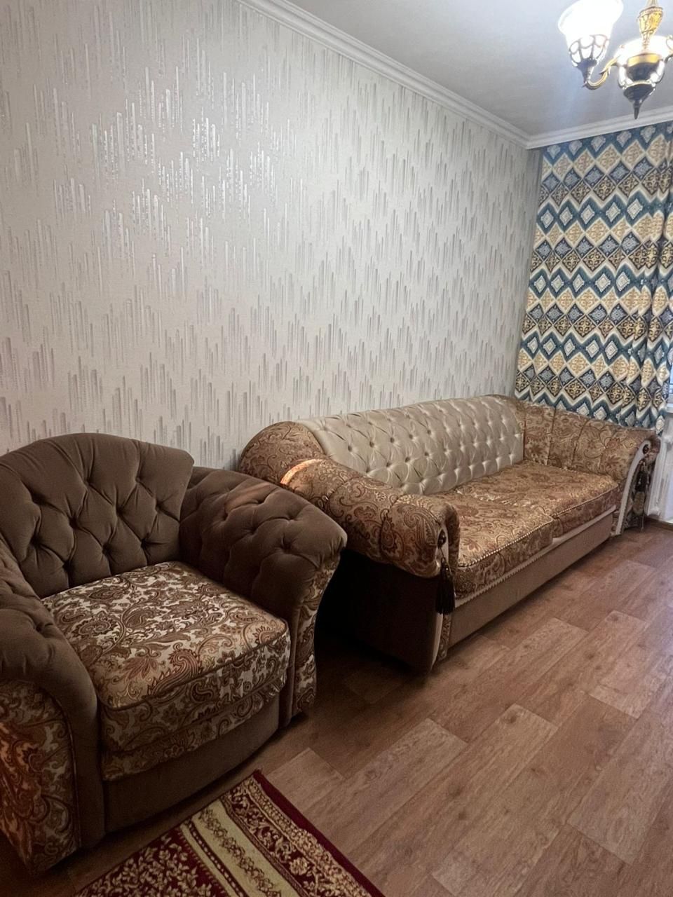 Продам диван и кресло