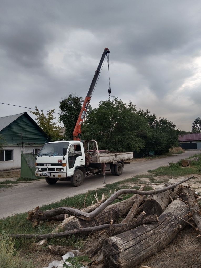 Услуги манипулятора Каз ЦИК Бурундай  стрела 2500 кг кузов 4000 кг дли