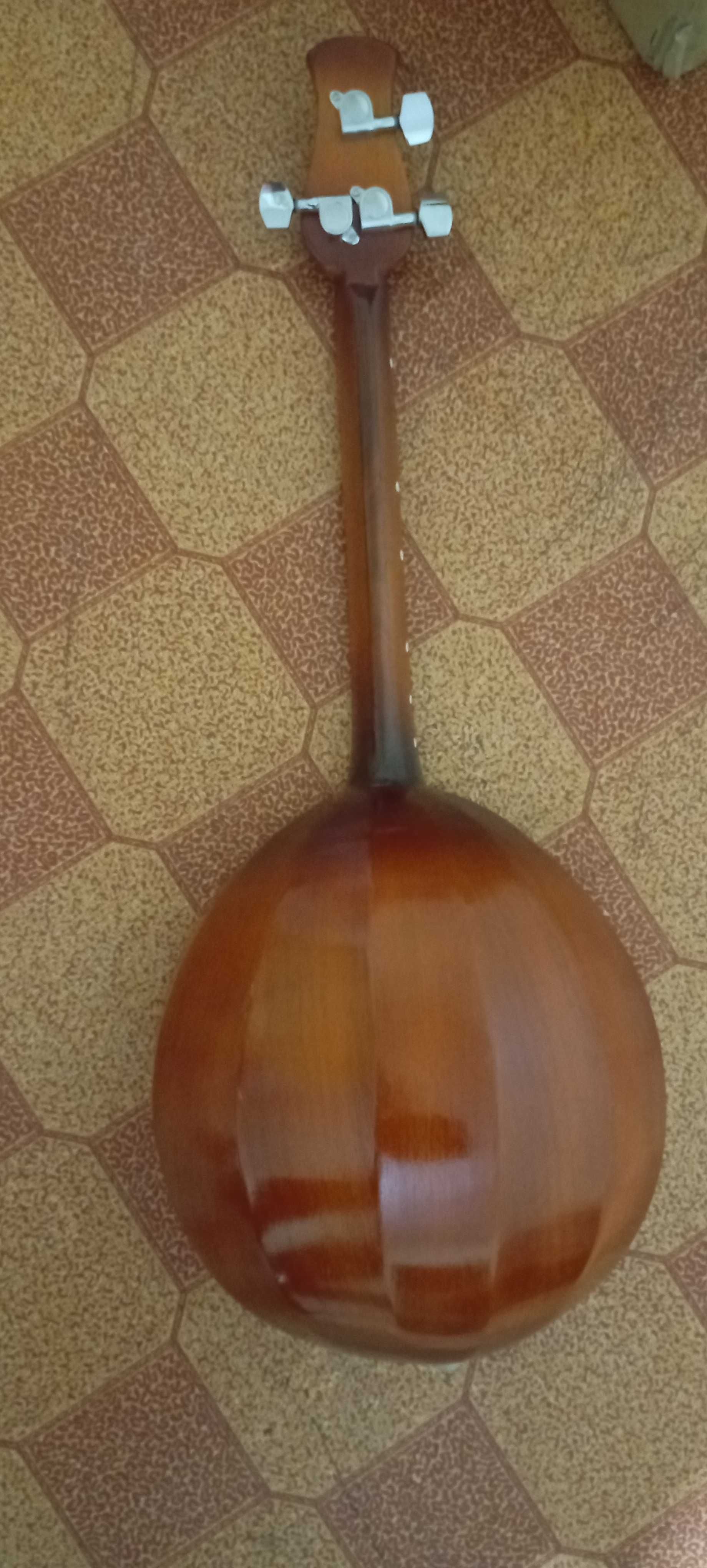 Продаю прима домбыра. 2 шт. с футляром