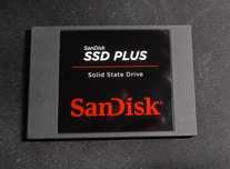 SanDisk SSD PLUS 120GB