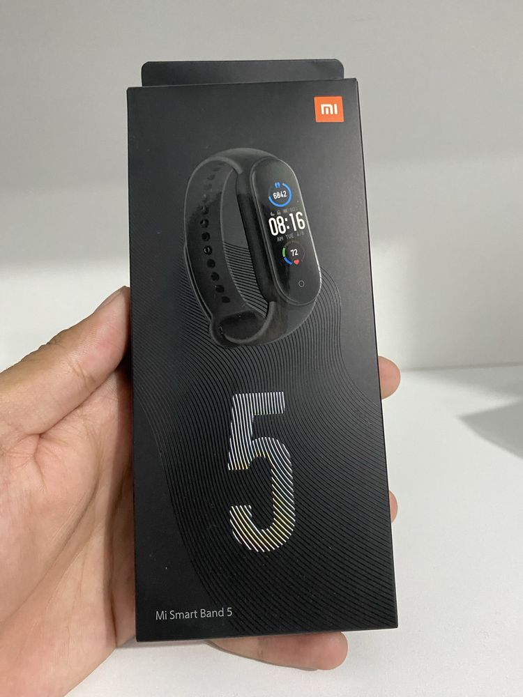 Фитнес браслет Mi Band 5