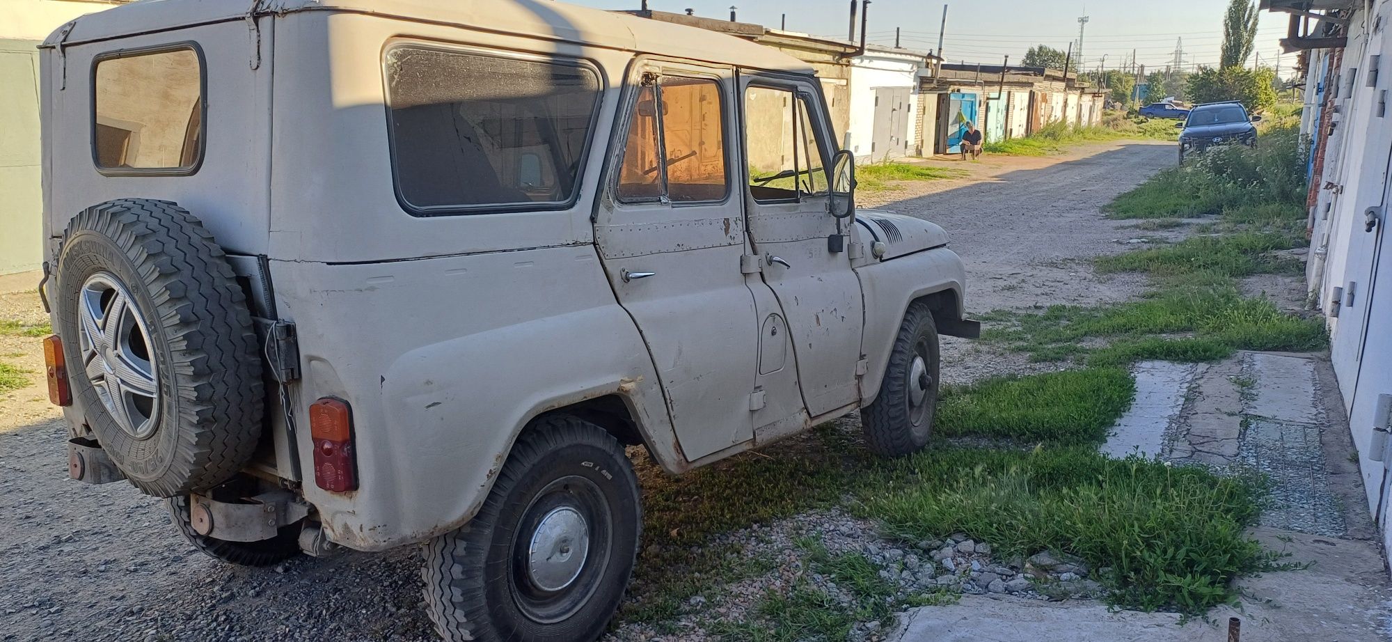 Продам   УАЗ 31512