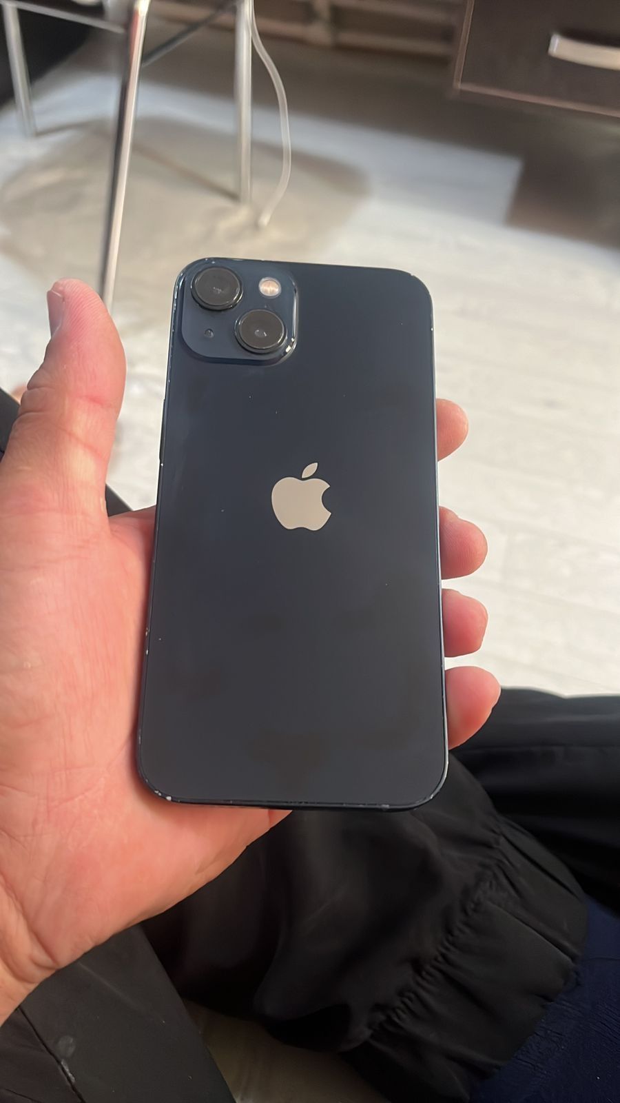 Продается Iphone 13