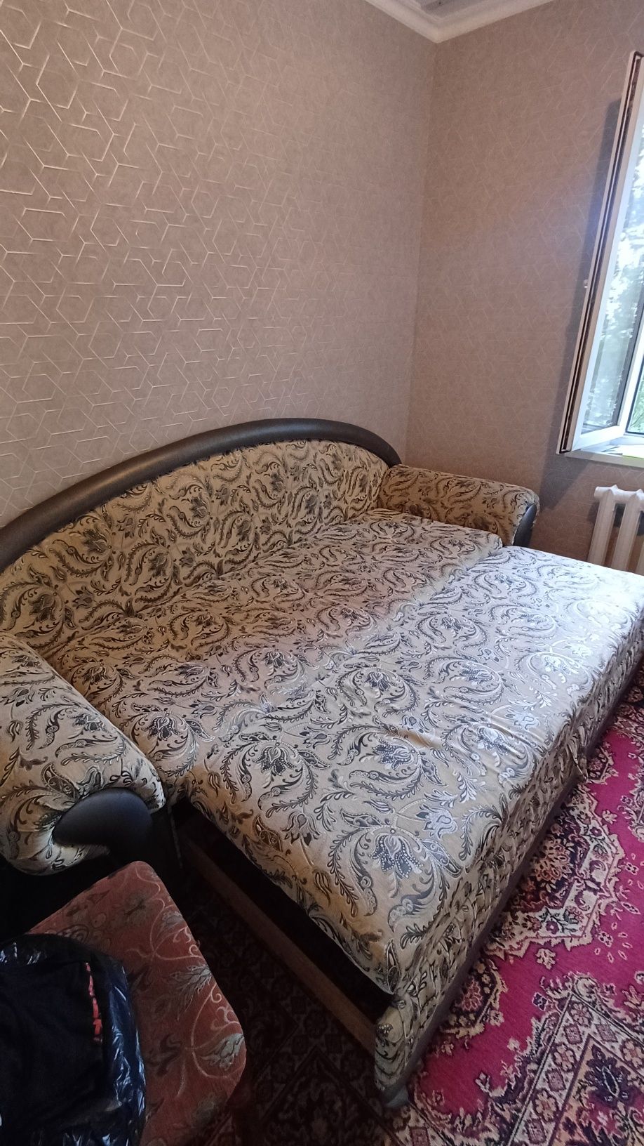 Диван раздвигающийся