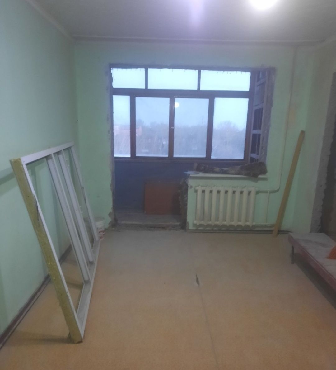 Услуги Демонтажа. Ломаем кафели полы перегородки и тд