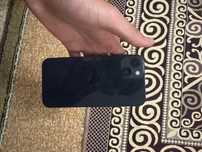 Продаю айфон 13 в хорошем состояний