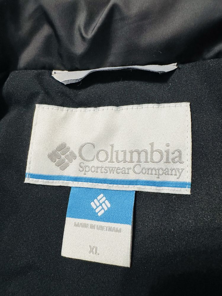Продам новую куртку Columbia