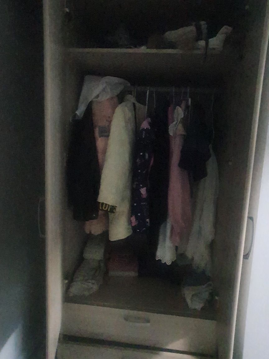 Продам шкаф 8тыс.