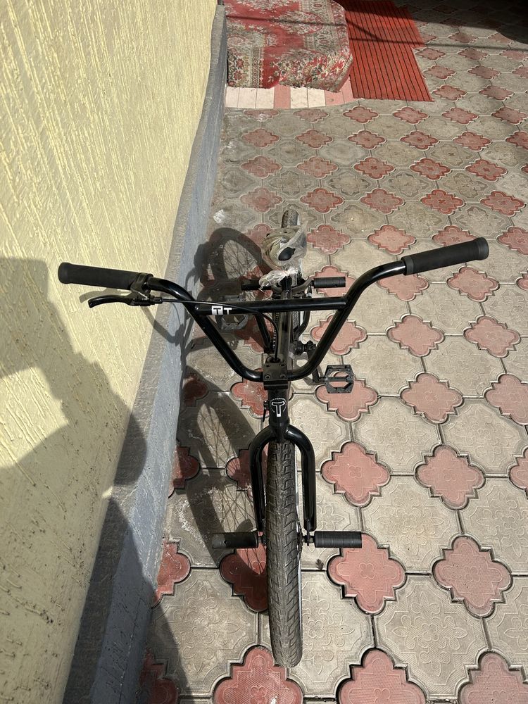 Велосипед BMX новый