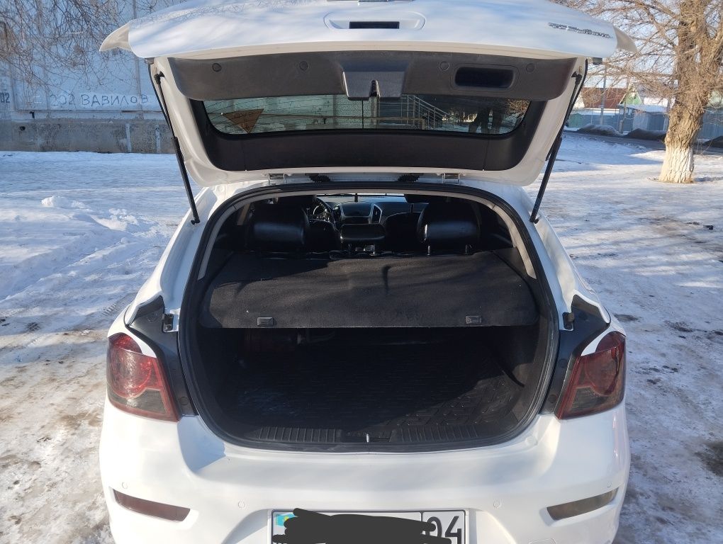 Продам Chevrolet Cruze