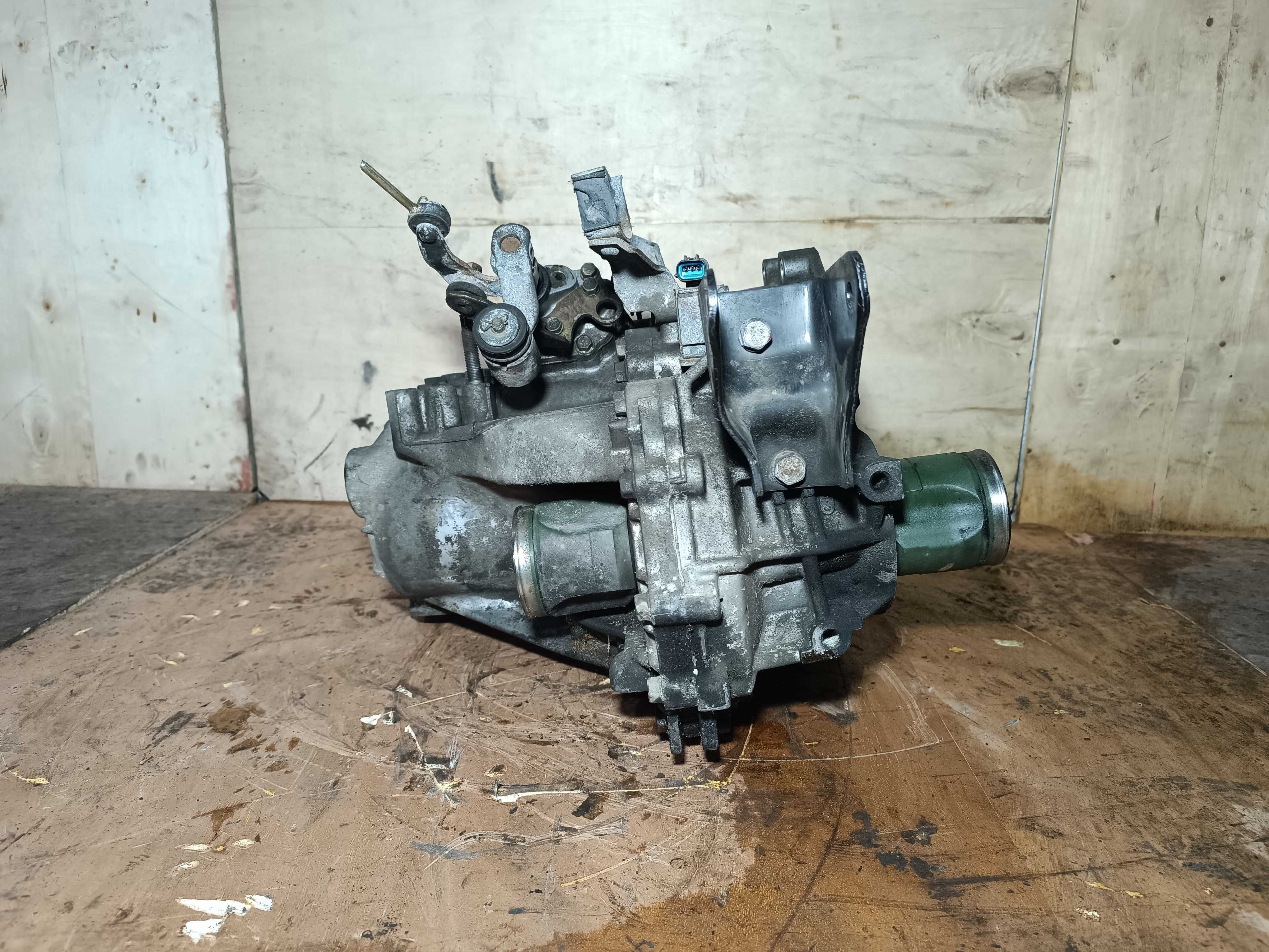 МКПП F5M422 F6N7 Mitsubishi Galant 8 6A13 2.5 Европа коробка механика